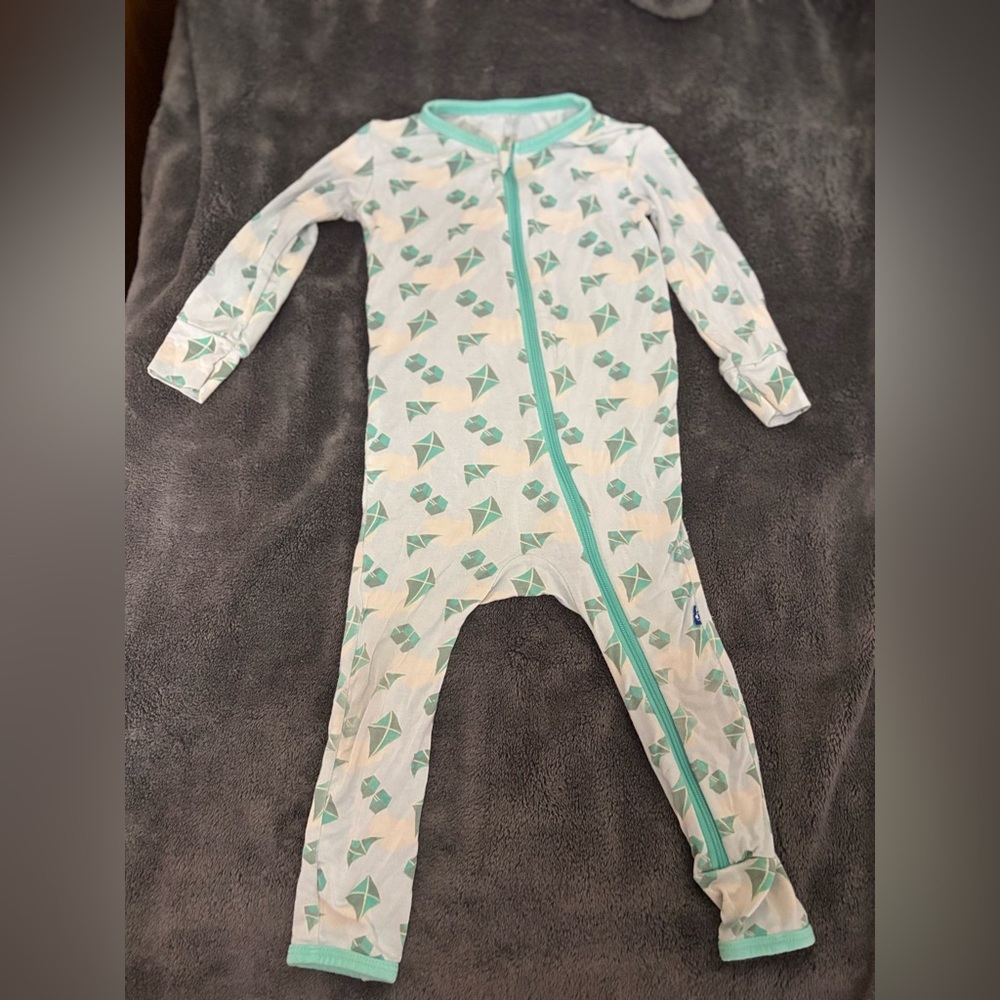 Kickee pants romper